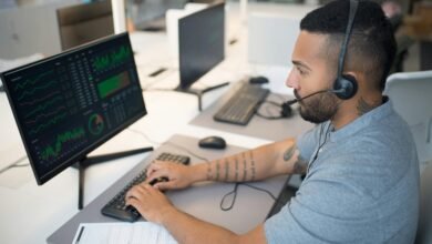 monitor contact movements easily