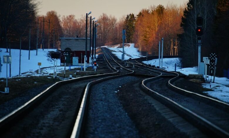 track dial signals easily