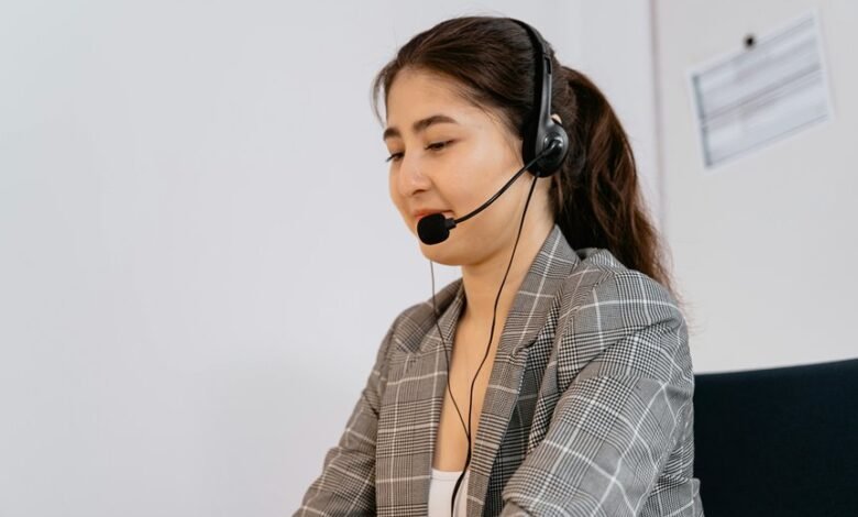 corporate tech support line